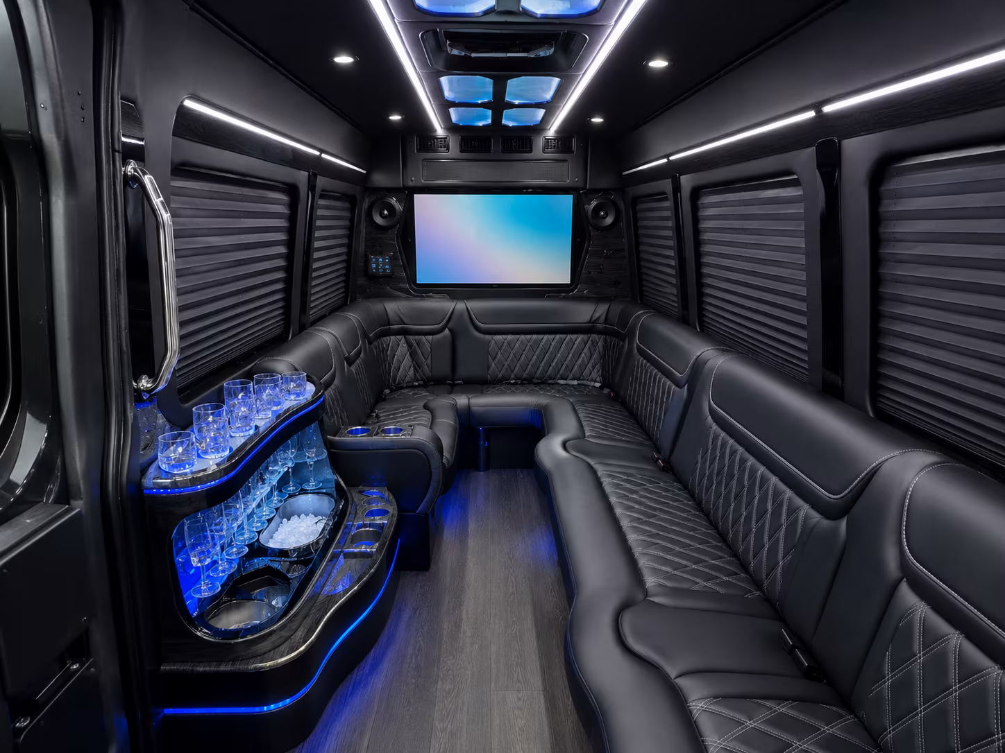 lowell long distance bus rentals for corporate groups and conference travel